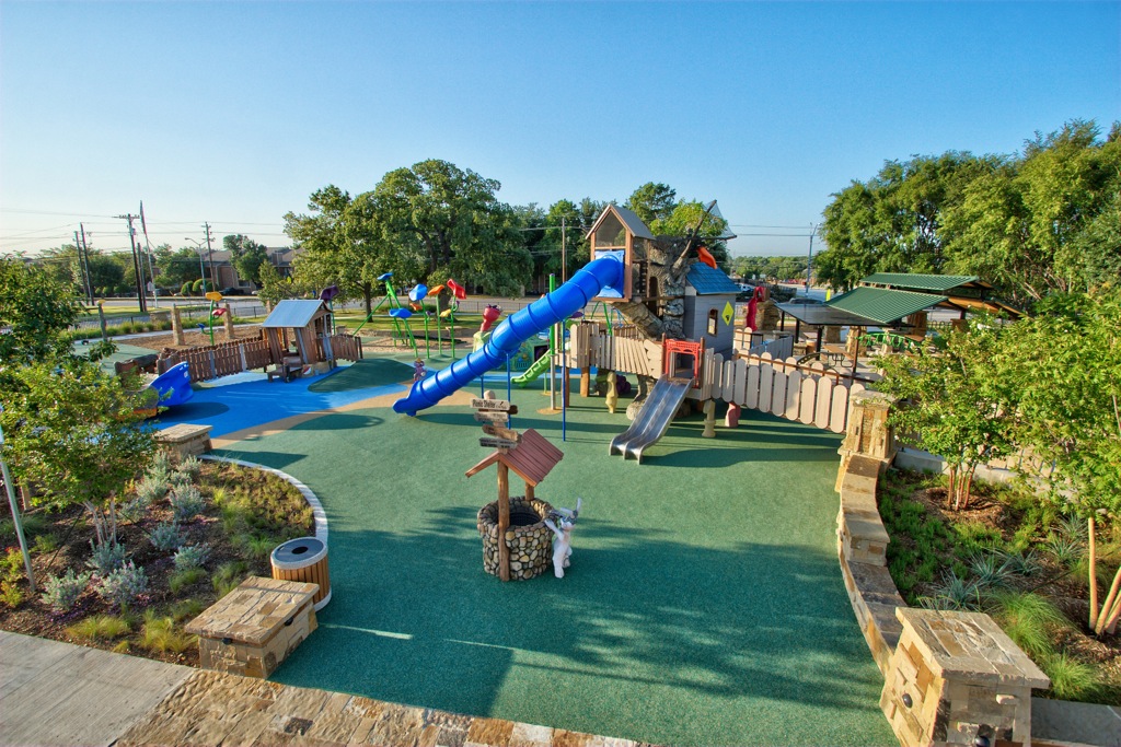 Casey’s Clubhouse Dove Park Grapevine, TX cre8play