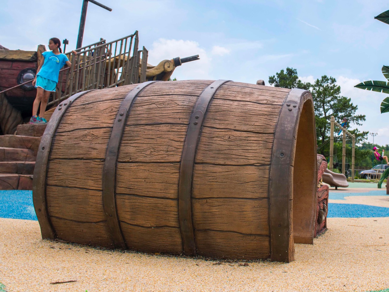 Barrel playground equipment